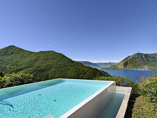 Ferienhaus mit Pool in den Bergen - italienische Alpen